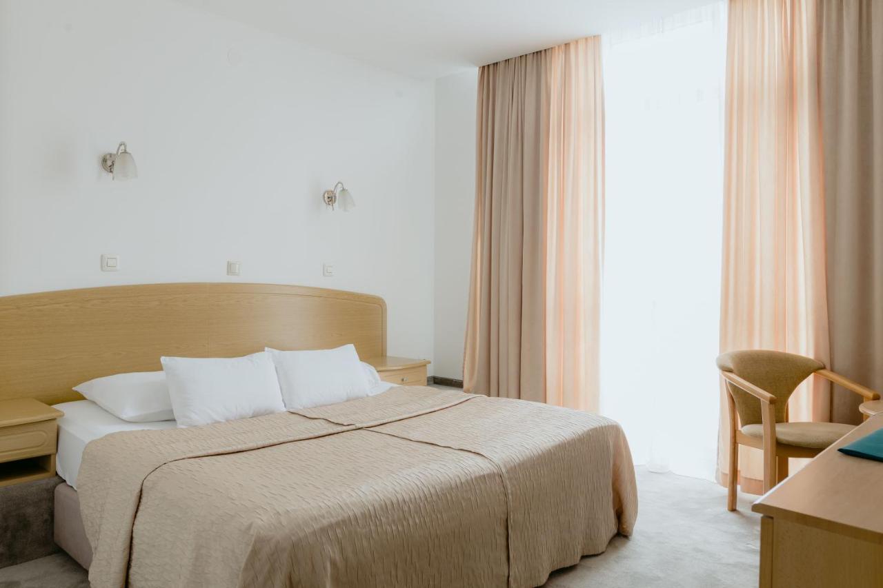 Hotel Silver Osijek Extérieur photo