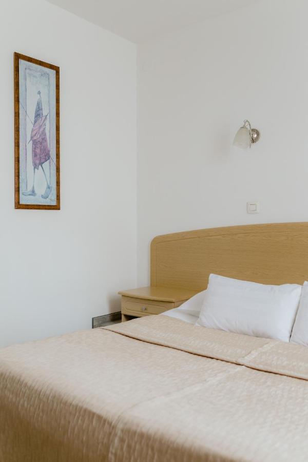 Hotel Silver Osijek Extérieur photo