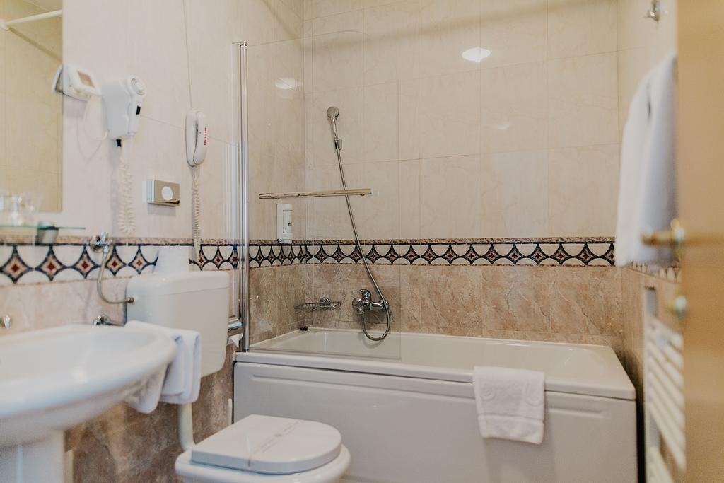 Hotel Silver Osijek Chambre photo