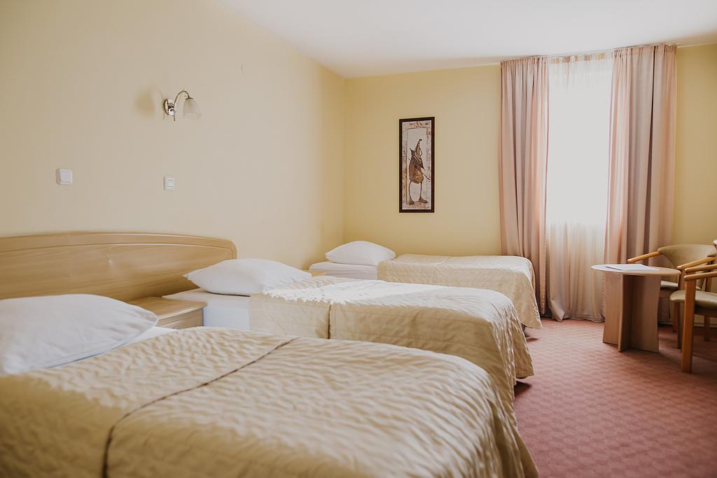 Hotel Silver Osijek Extérieur photo
