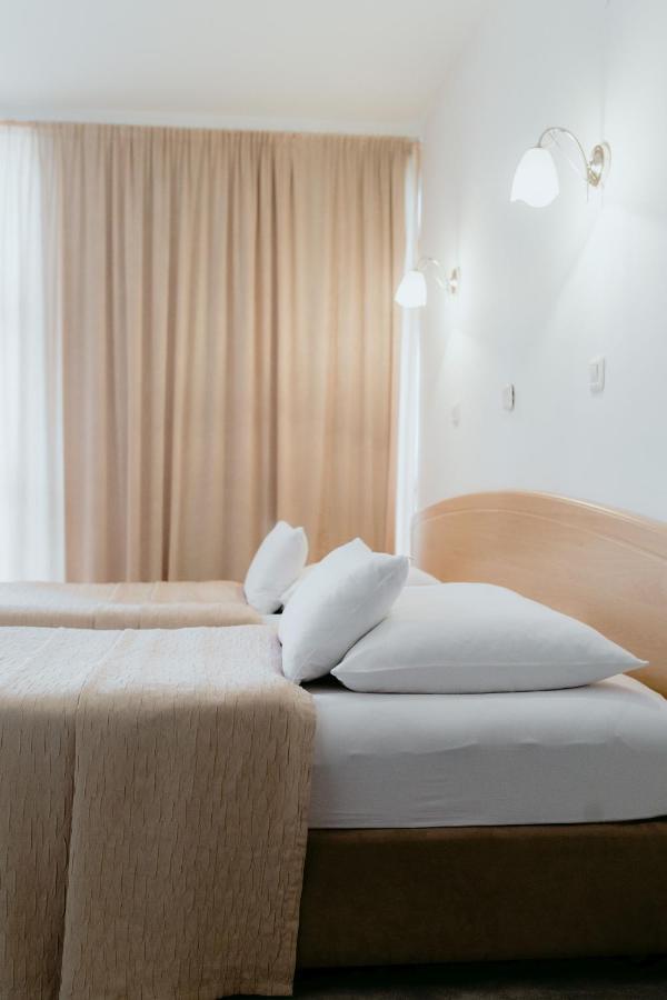 Hotel Silver Osijek Extérieur photo